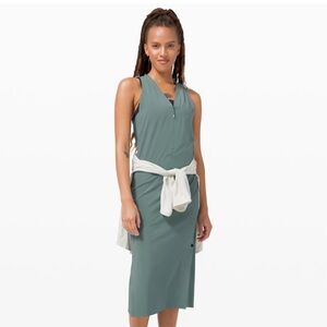 EUC LULULEMON LAB  Sarala dress harbor green